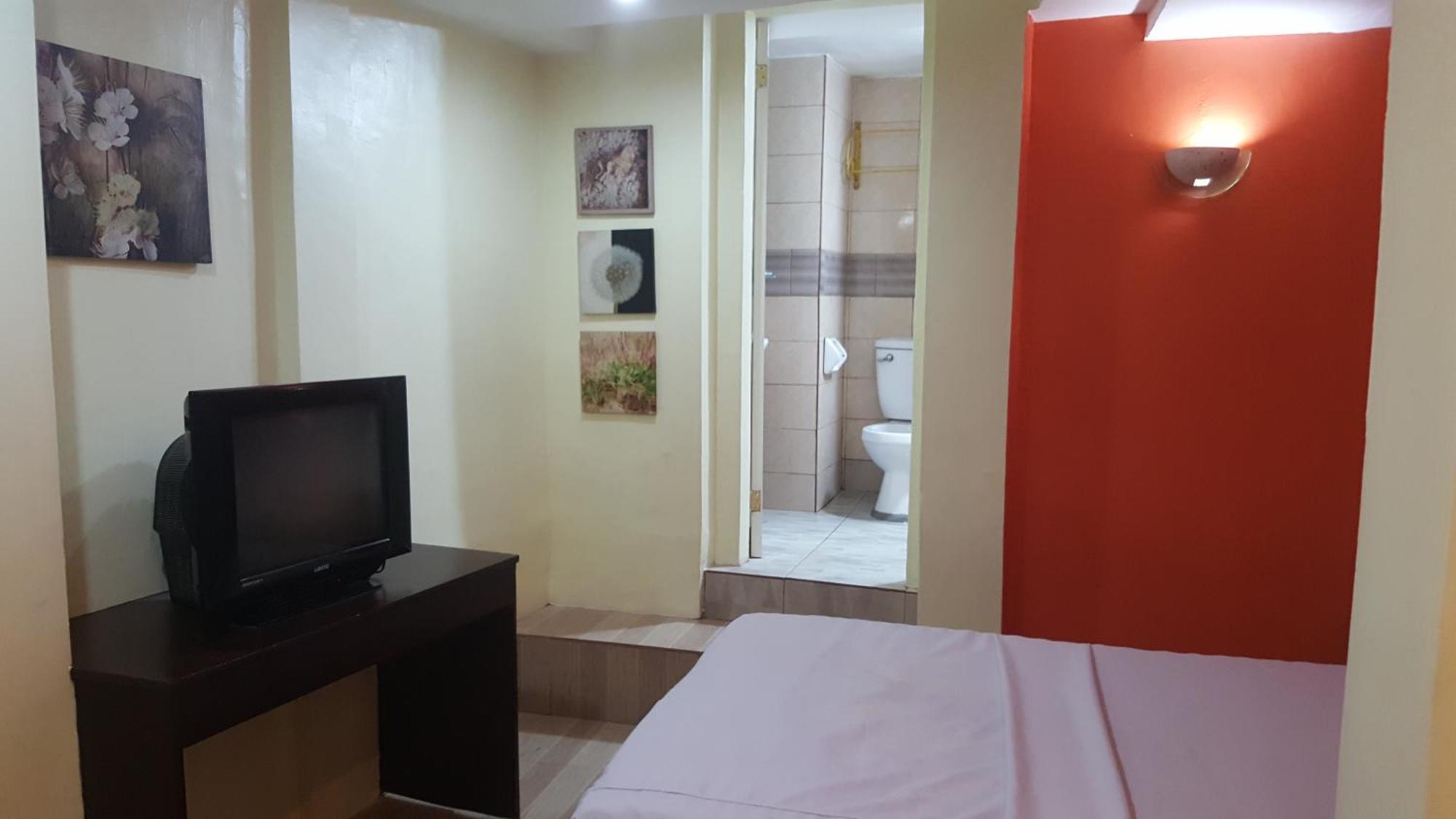Mambaling Tourist Inn Cebu Exteriör bild